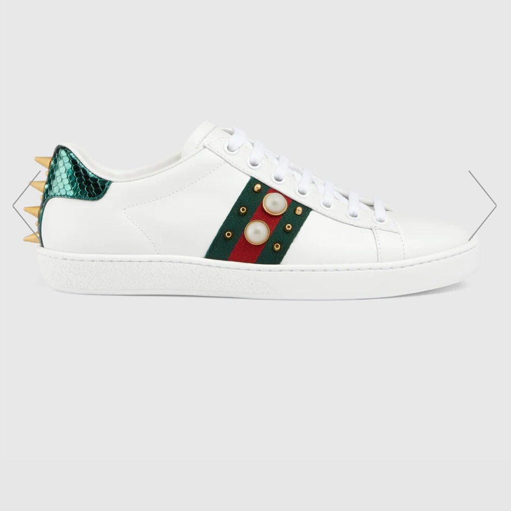 [Sold] Gucci ACE sneaker with pearl